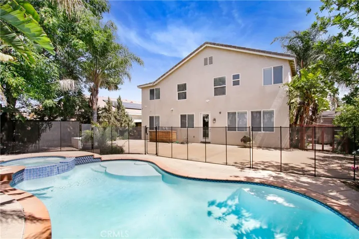 7184 Almeria Avenue, Fontana, California 92336