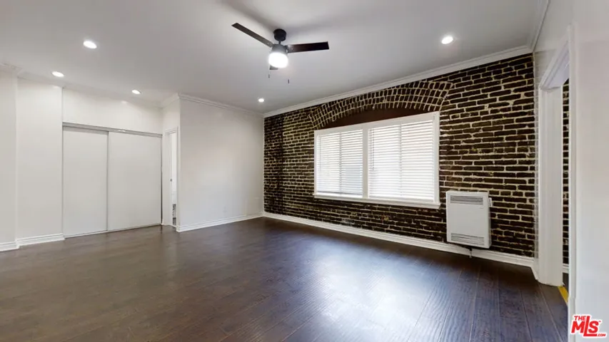 738 New Hampshire Avenue 103, Los Angeles, California 90005