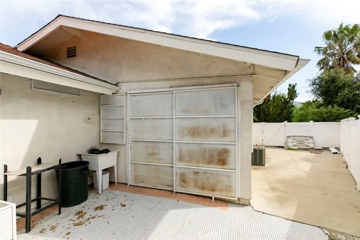 6407 Haywood Street, Tujunga, California 91042