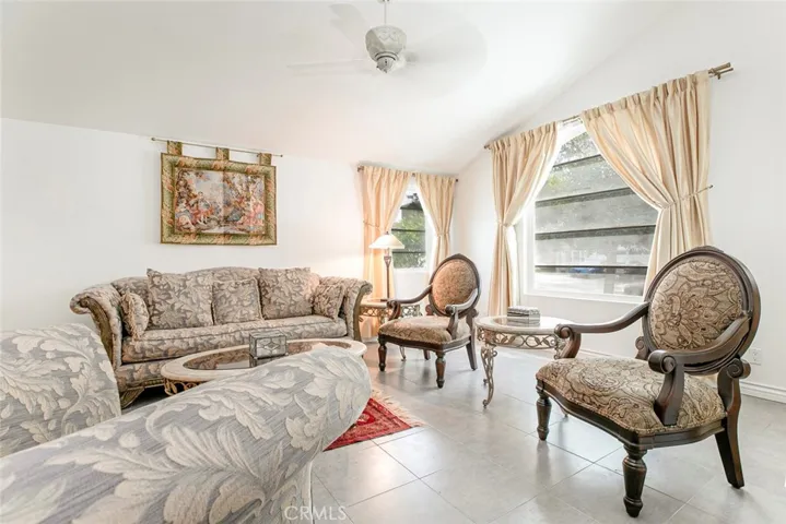 6407 Haywood Street, Tujunga, California 91042