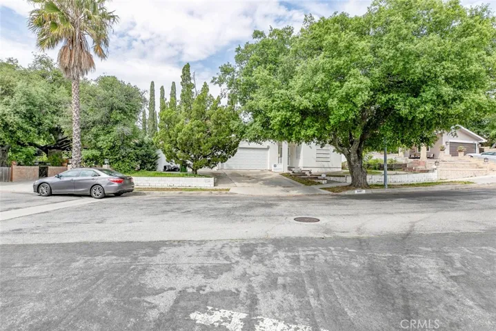 6407 Haywood Street, Tujunga, California 91042