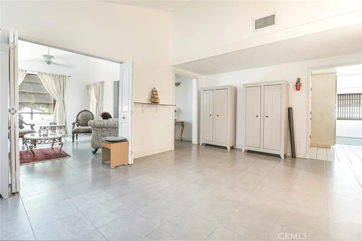 6407 Haywood Street, Tujunga, California 91042