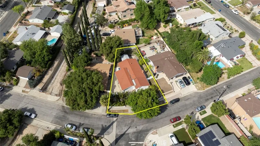 6407 Haywood Street, Tujunga, California 91042