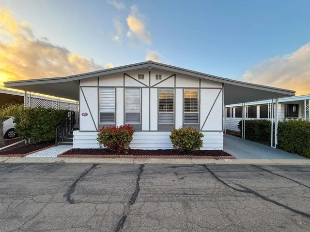 1212 H St., Ramona, California 92065