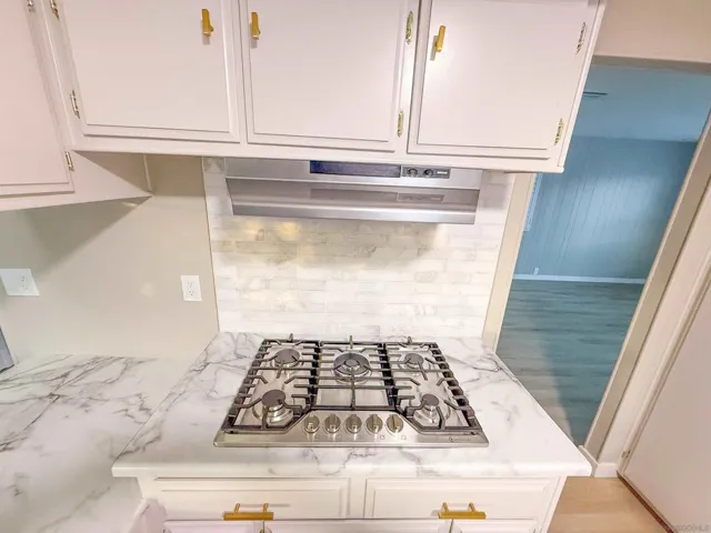 1212 H St., Ramona, California 92065