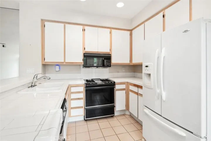 28344 Boulder Drive, Lake Forest, California 92679