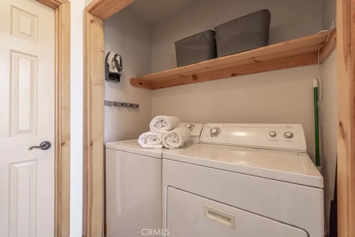 1474 Klamath Road, Big Bear City, California 92314