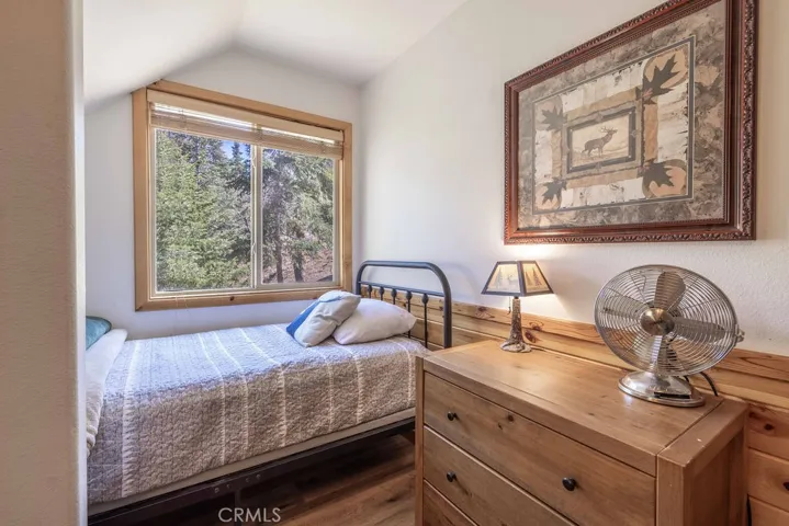1474 Klamath Road, Big Bear City, California 92314