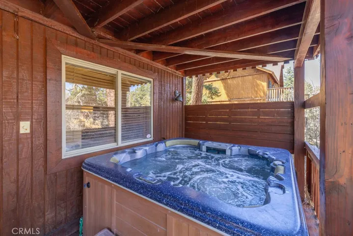 1474 Klamath Road, Big Bear City, California 92314