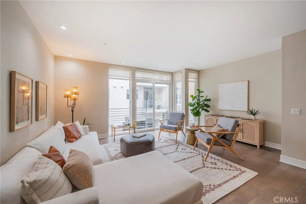 1400 N Fuller Avenue 2, Los Angeles, California 90046 home-pic-5