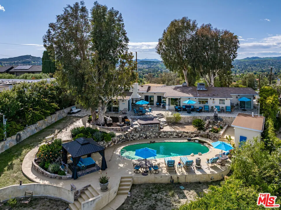 5038 Cerrillos Drive, Woodland Hills, California 91364 home-pic-58