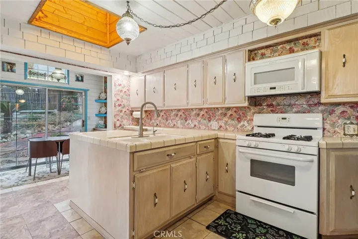 3360 S Hacienda Boulevard, Hacienda Heights, California 91745