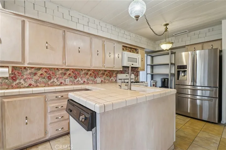 3360 S Hacienda Boulevard, Hacienda Heights, California 91745