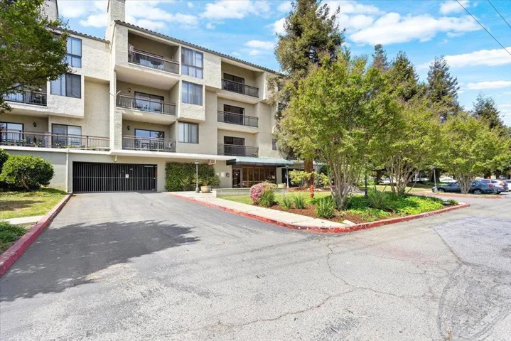 2200 Agnew Road 216, Santa Clara, California 95054