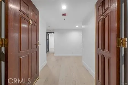 345 Pioneer Drive 601, Glendale, California 91203 home-pic-9