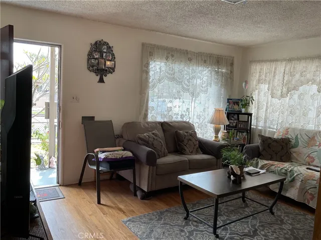 5007 Astor Avenue, Commerce, California 90040