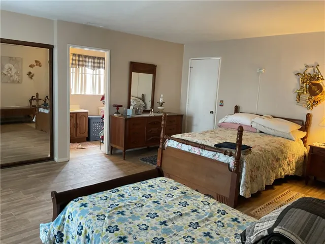 5007 Astor Avenue, Commerce, California 90040