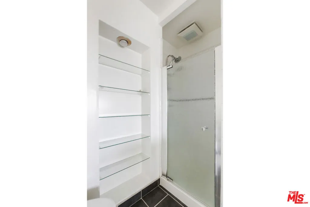 1616 W 25th Street, Los Angeles, California 90007 home-pic-23