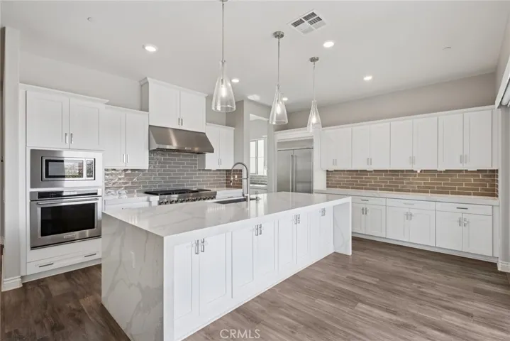 1782 Canyon Oaks Lane, Lake Forest, California 92610