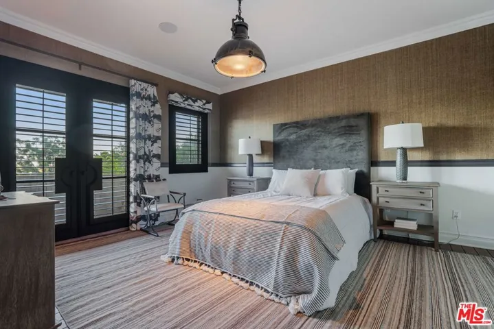 1744 Stone Canyon Road, Los Angeles, California 90077
