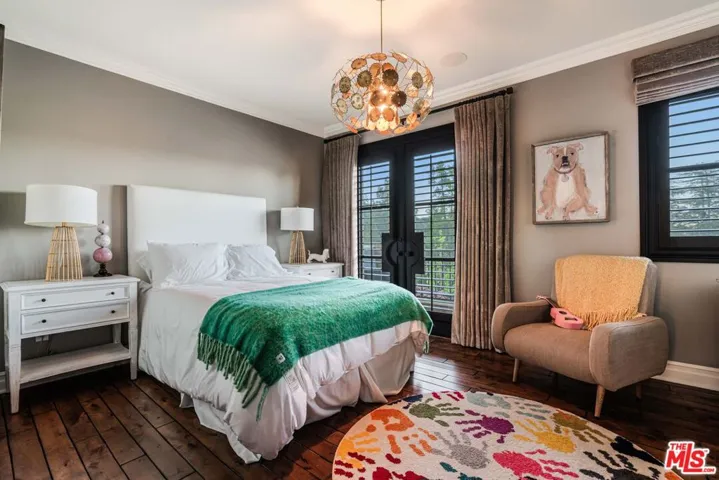 1744 Stone Canyon Road, Los Angeles, California 90077