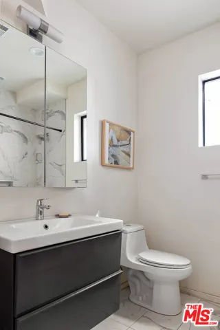3425 Larissa Drive, Los Angeles, California 90026
