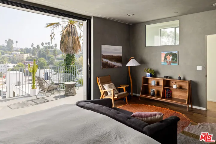 3425 Larissa Drive, Los Angeles, California 90026