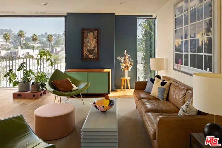 3425 Larissa Drive, Los Angeles, California 90026