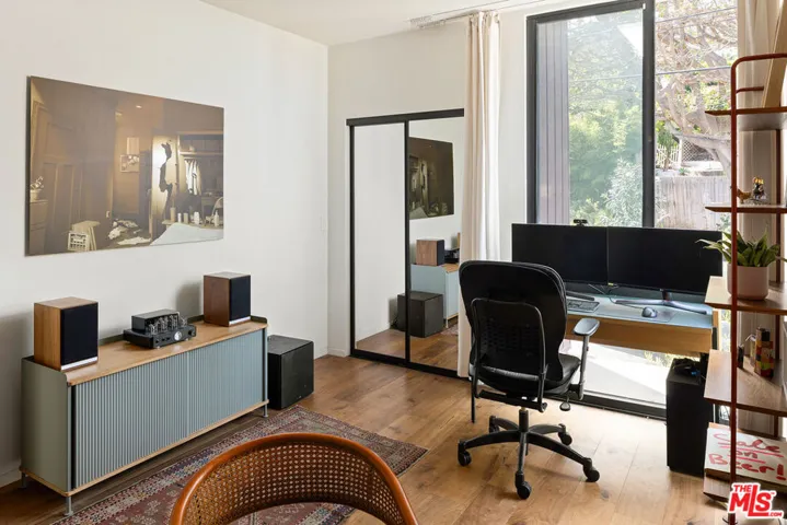 3425 Larissa Drive, Los Angeles, California 90026