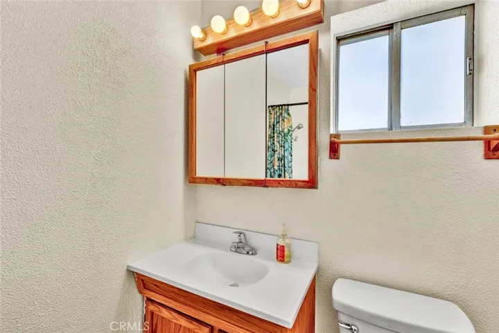 Upstairs Primary Bath