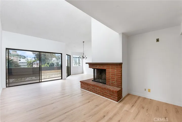 110 N Everett Street 309, Glendale, California 91206