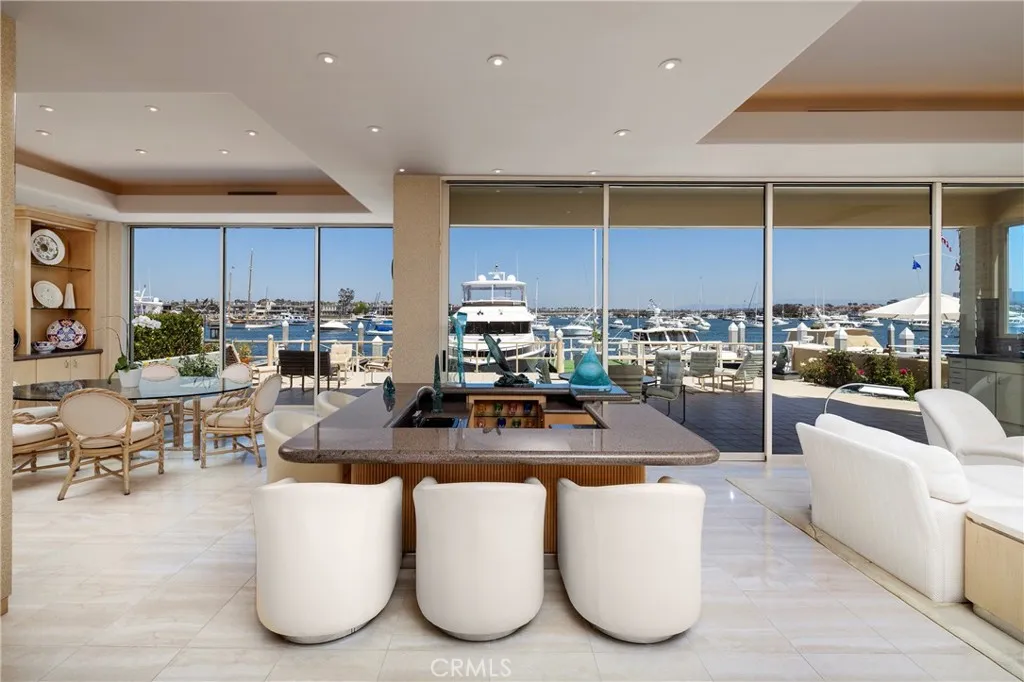 812 W Bay Ave, Newport Beach, California 92661 home-pic-8