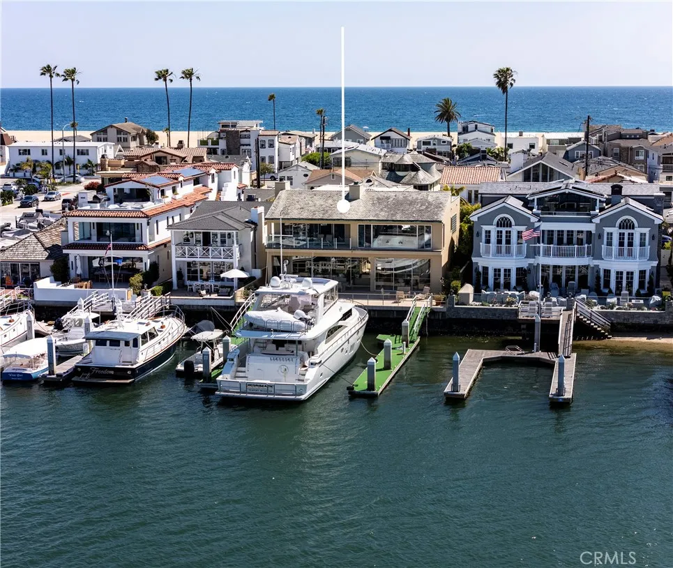 812 W Bay Ave, Newport Beach, California 92661 home-pic-48