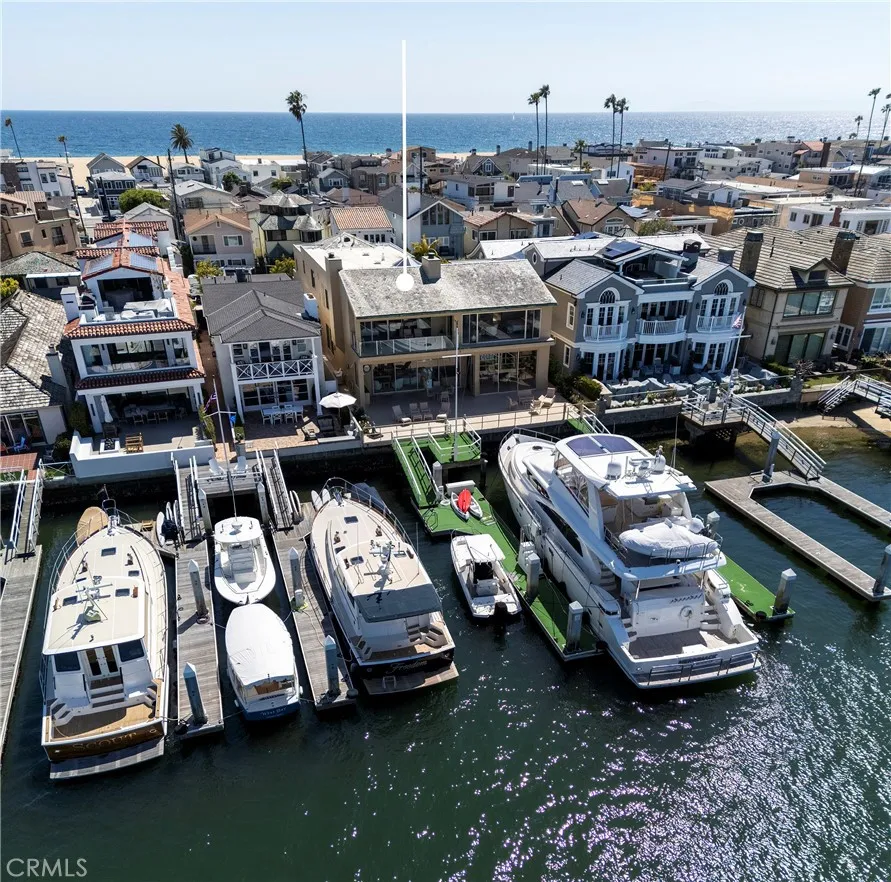 812 W Bay Ave, Newport Beach, California 92661 home-pic-45