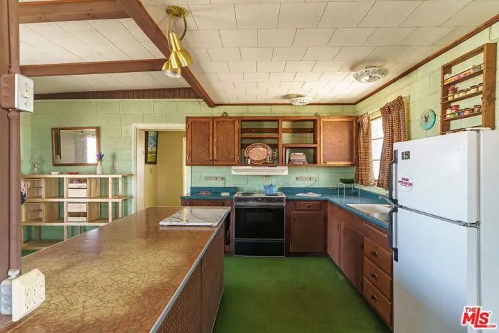 3825 Wilson Road, None, California 92277