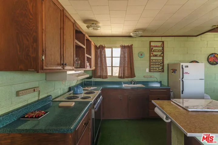 3825 Wilson Road, None, California 92277