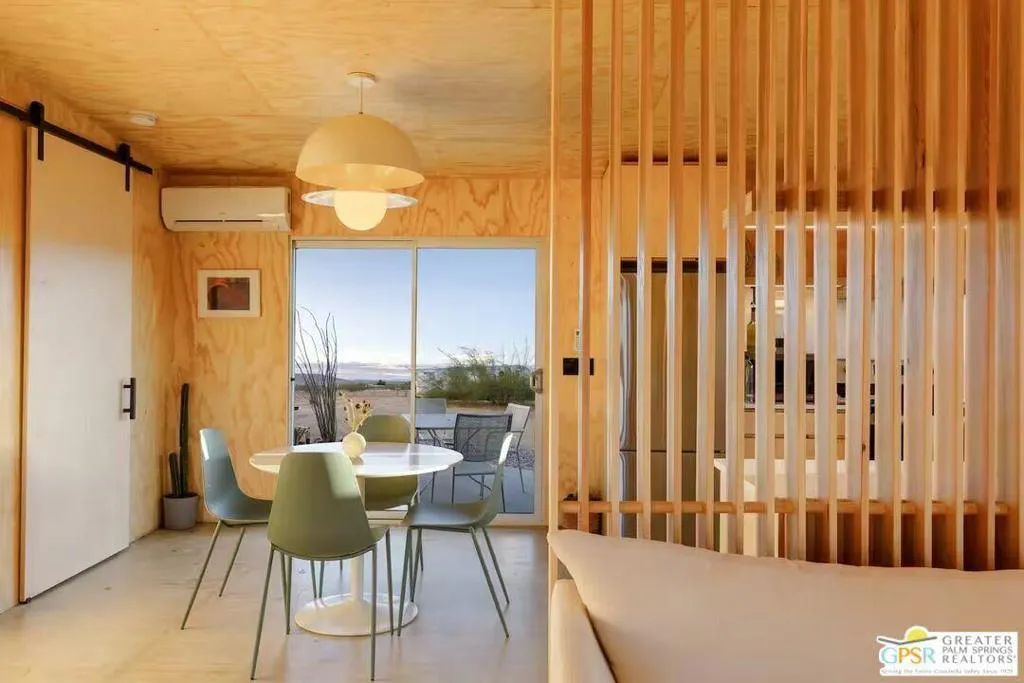 4619 Kickapoo Trail, Landers, California 92285 home-pic-24