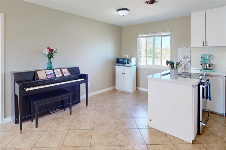 383 Little Avenue, Gridley, California 95948