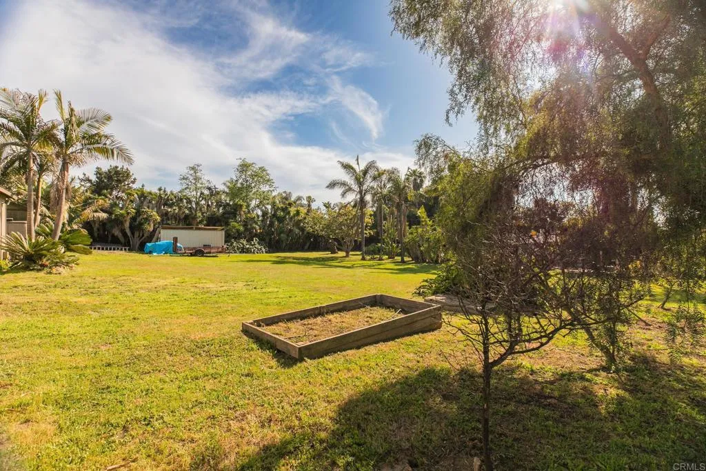 1386 Lake Drive, Encinitas, California 92024 home-pic-27