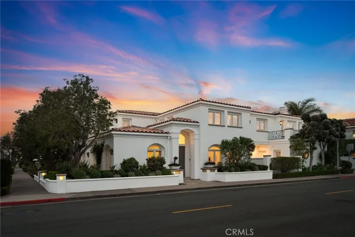 711 Via Lido Nord, Newport Beach, California 92663