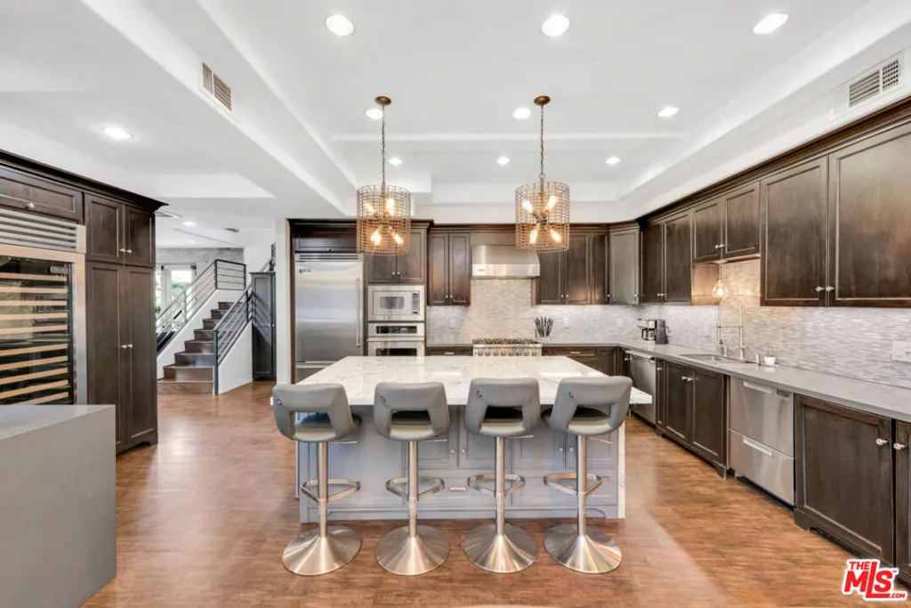 6930 Woodrow Wilson Drive, Los Angeles, California 90068 home-pic-7