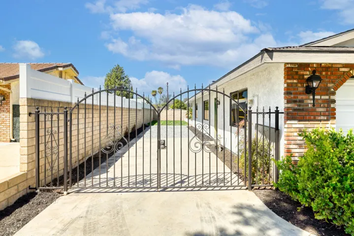 2,464 sq ft McMorran-built home