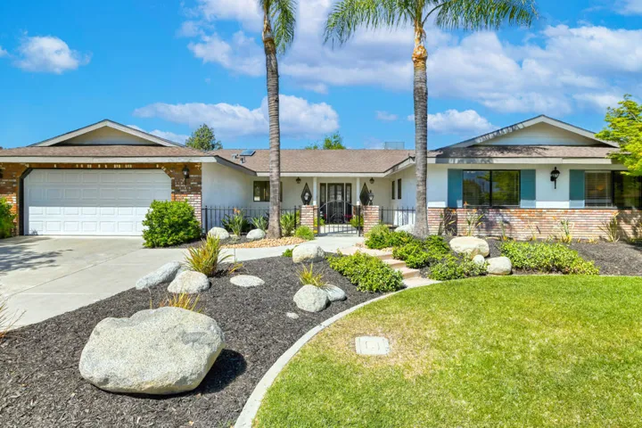 2,464 sq ft McMorran-built home