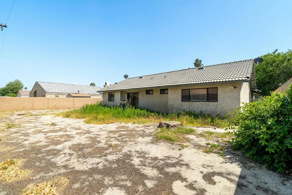 69290 El Dobe Road, Cathedral City, California 92234 home-pic-28