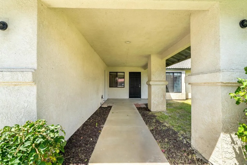 69290 El Dobe Road, Cathedral City, California 92234 home-pic-3