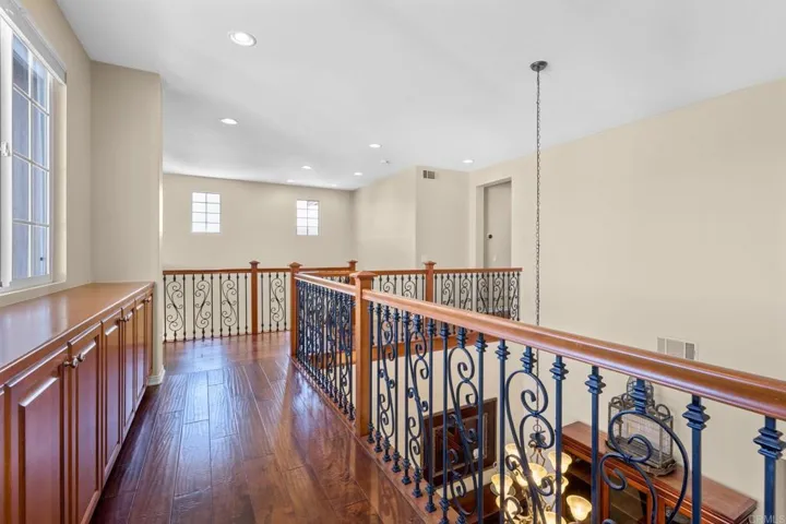 1580 Martingale Court, Carlsbad, California 92011