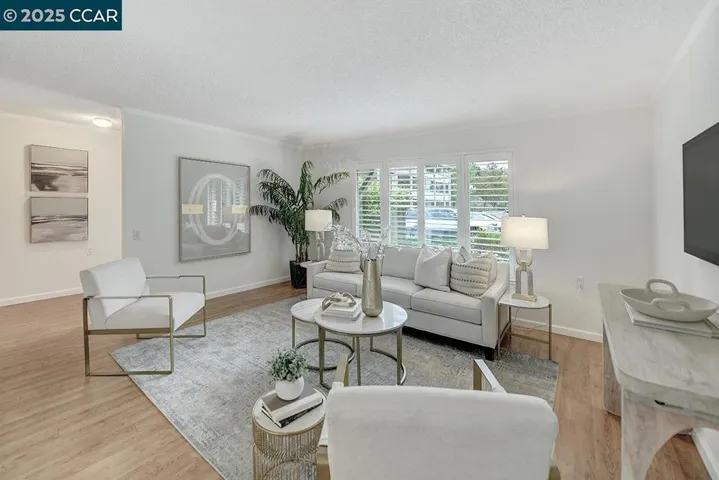 1736 Golden Rain Rd 6, Walnut Creek, California 94595