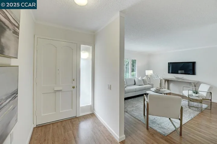1736 Golden Rain Rd 6, Walnut Creek, California 94595
