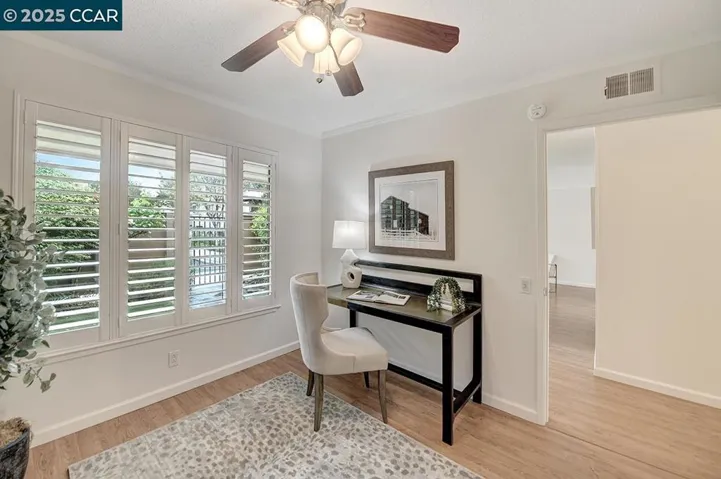1736 Golden Rain Rd 6, Walnut Creek, California 94595