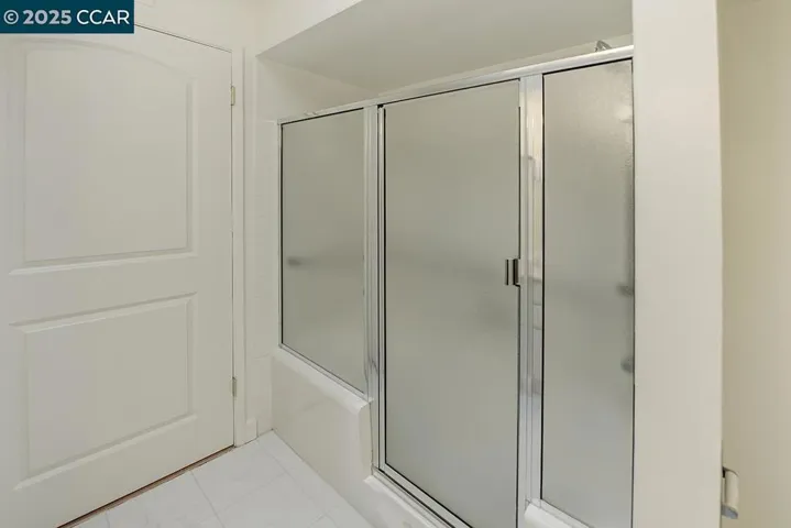 1736 Golden Rain Rd 6, Walnut Creek, California 94595